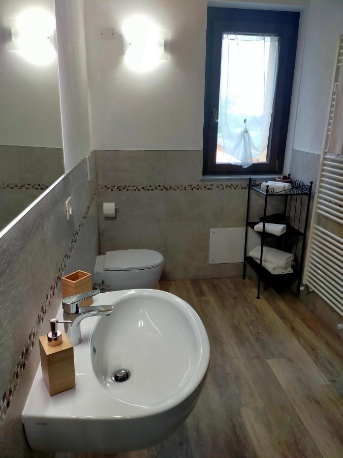 Cascina Ghitin Relais Pensionat Asti Exteriör bild
