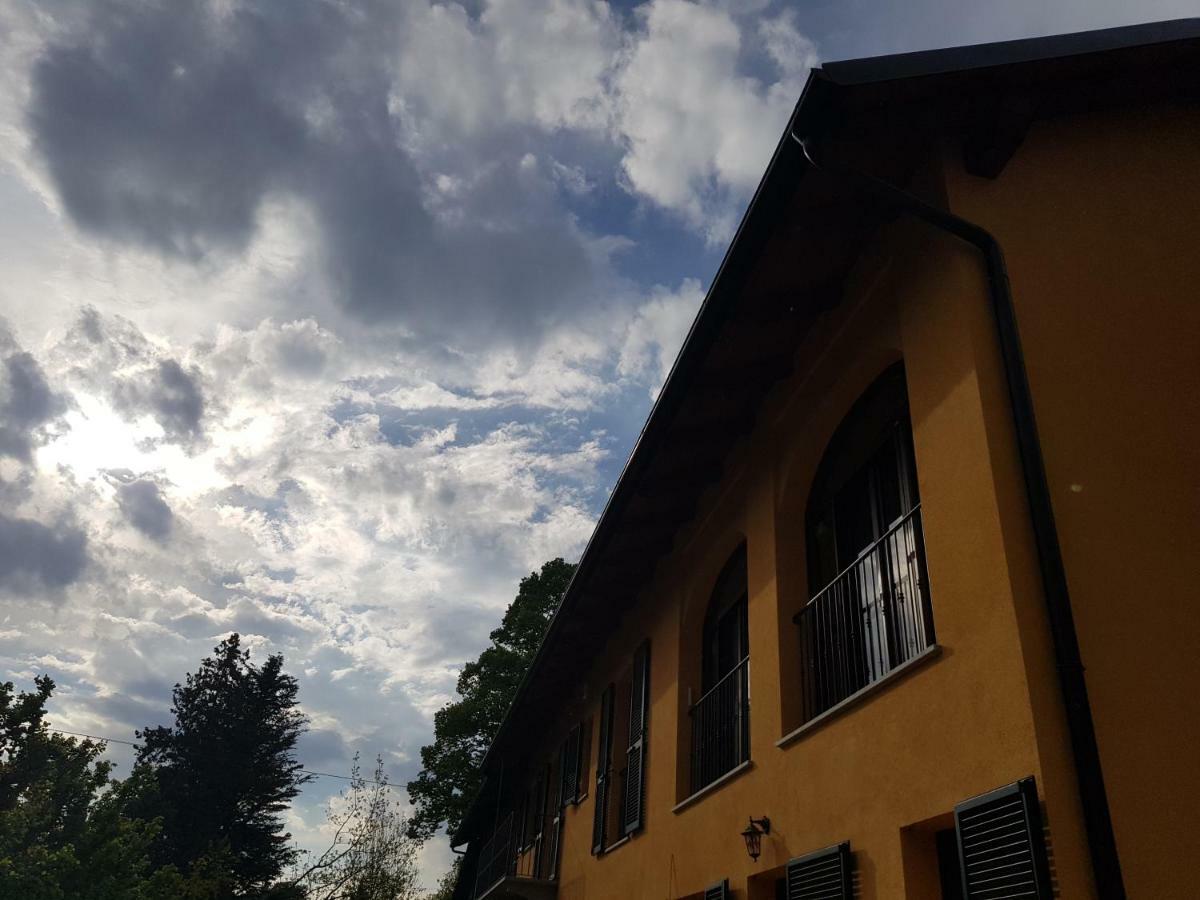 Cascina Ghitin Relais Pensionat Asti Exteriör bild
