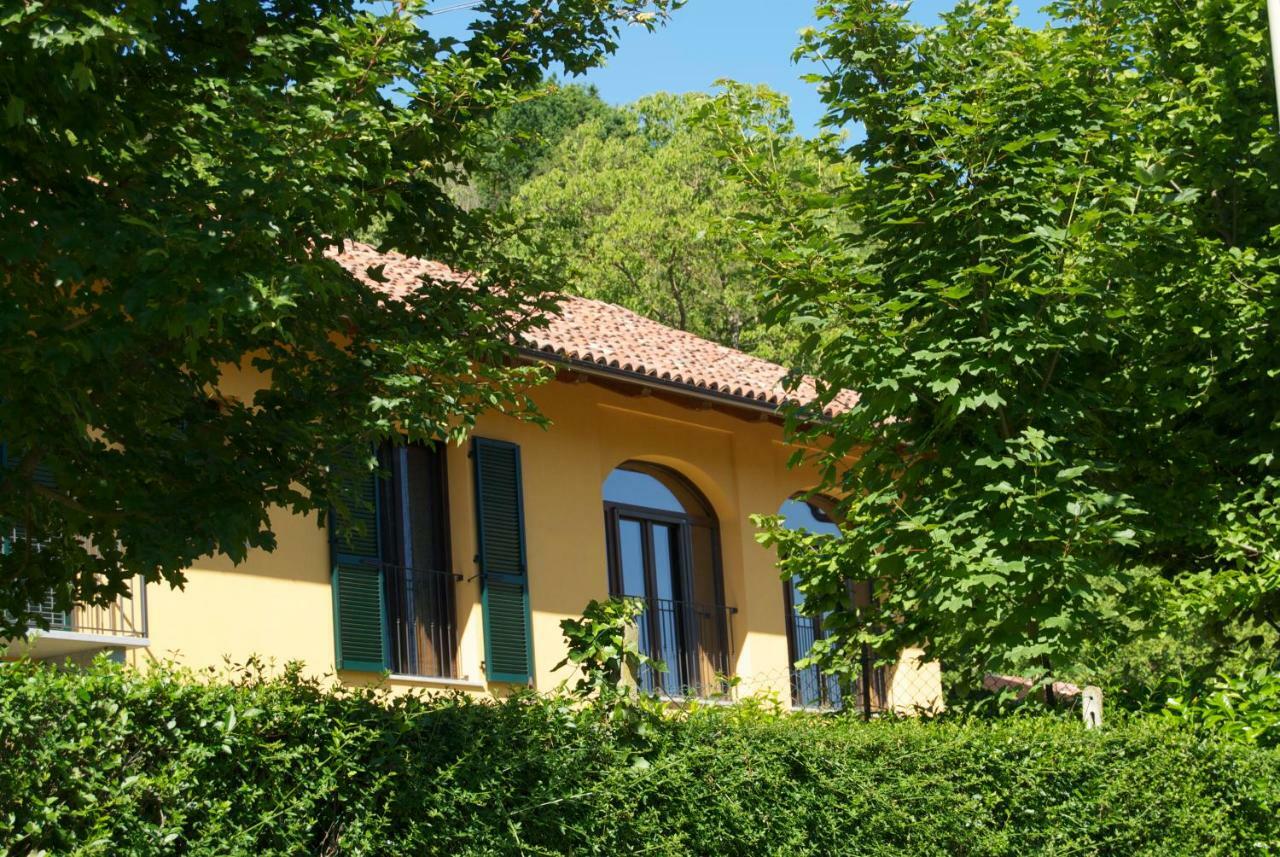 Cascina Ghitin Relais Pensionat Asti Exteriör bild